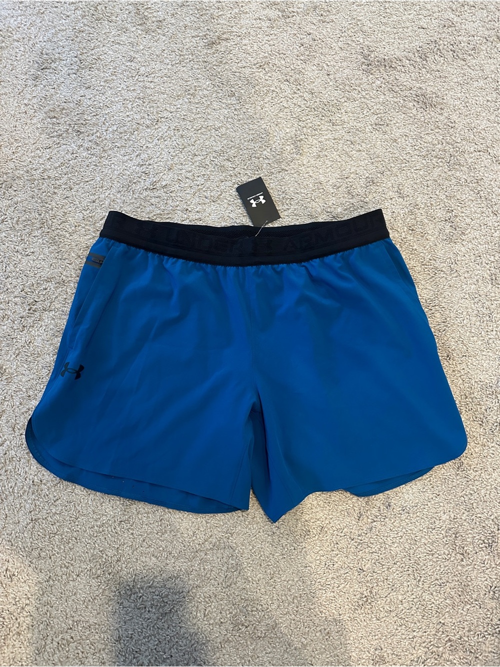 Under Armour Men’s  Peak Woven Shorts 2XL